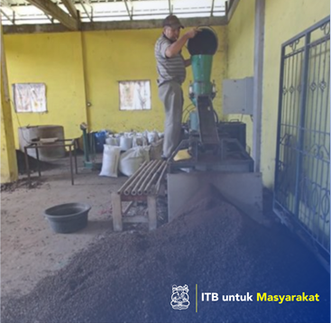 Pemanfaatan Serbuk Gergajian Kayu Hutan Rakyat sebagai Bahan Baku Pembuatan Pellet Kayu untuk Energi Alternatif Masa Depan