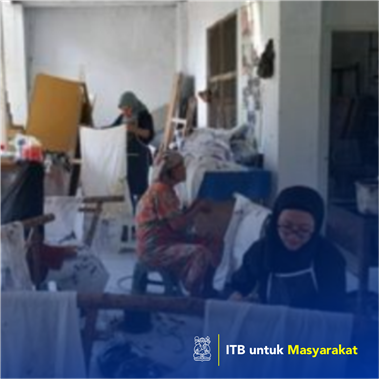 Pengembangan Batik Pewarna Alam Khas Desa Loji, Majalengka