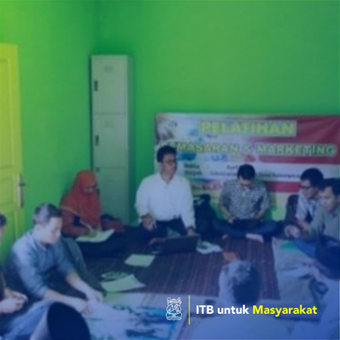 Pengembangan Manajemen Usaha Bagi Usaha Mikro Makanan Tradisional Jawa Barat