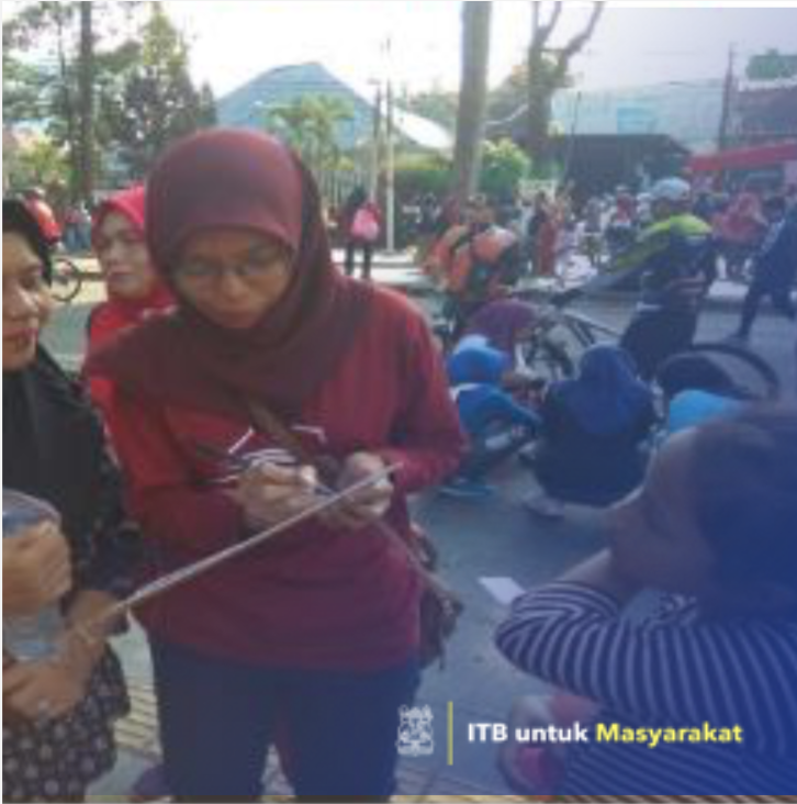 Pengembangan Aplikasi Sarana Pelayanan Masyarakat (SAPA) Berbasis Mobile untuk Mendukung Integrasi Informasi Program Posyandu Jawa Barat