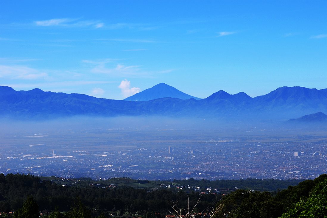 Jaringan Observasi Meteorologi di Cekungan Bandung