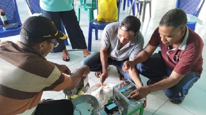 Teknologi Panel Surya pada Pengeringan Buah-Buahan untuk Peningkatan Kesejahteraan Masyarakat Desa Inerie, Nusa Tenggara Timur