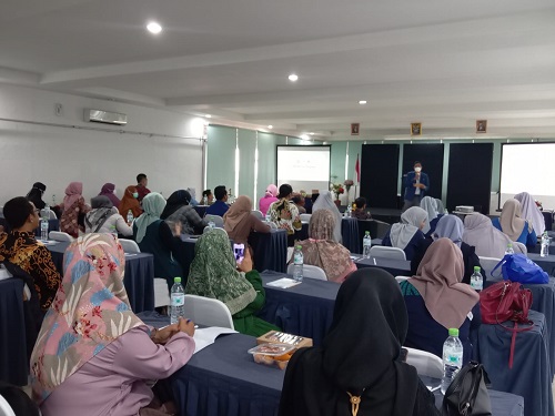 Peningkatan Kompetensi Pemasaran Digital Umkm Sukabumi Dengan Sistem Pelatihan Terintegrasi Berbasis Gamifikasi Menuju Sukabumi Go Digital